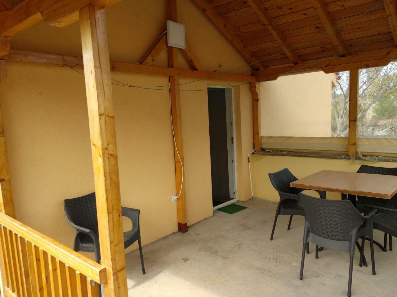 Family House Near Motorway 6 Guests 3 Bedrooms Veles Eksteriør bilde